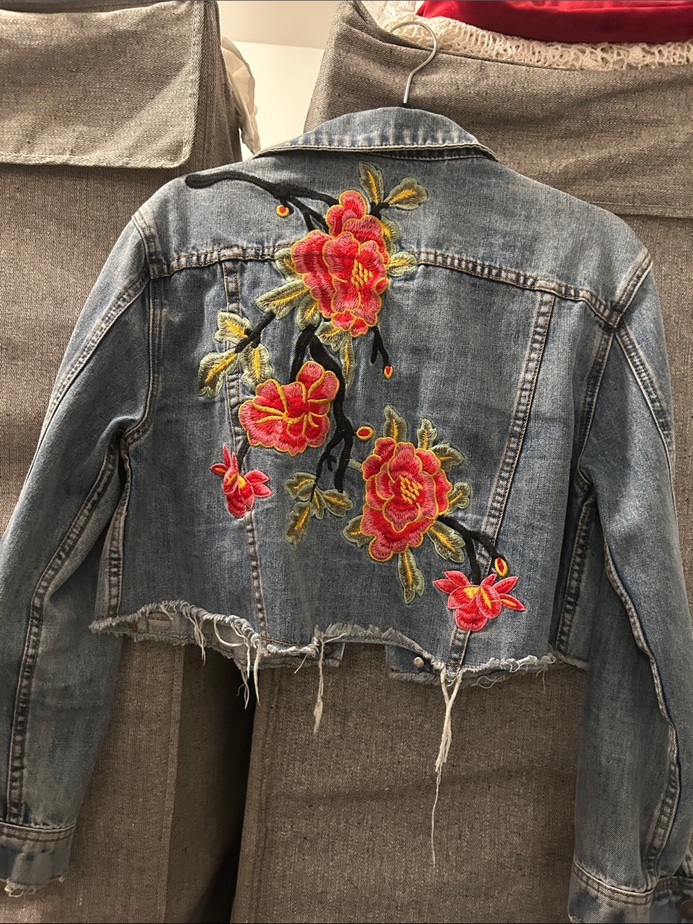 Embroidered Cropped Denim Jacket - Pink Floral